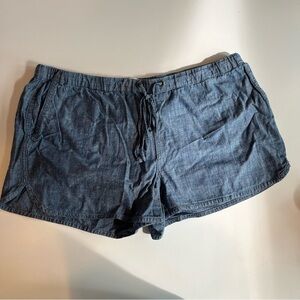 J Crew 3" Chambray drawstring short in spring in Chambray wash Size M